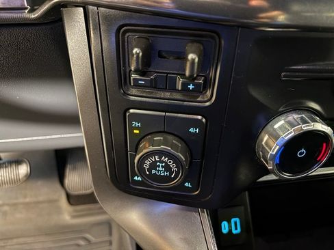 Used 2024 Ford F150 Lariat w/ FX4 Off-Road Package AWD/4WD image 25
