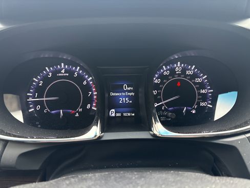 Used 2014 Toyota Avalon XLE Touring image 21