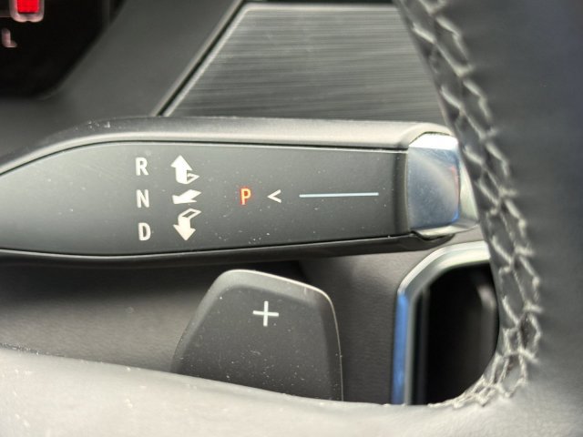 Used 2026 GMC Acadia Elevation FWD image 30