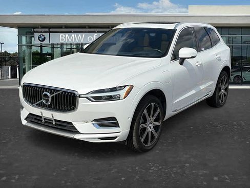 Used 2021 Volvo XC60 T8 Inscription w/ Advanced Package AWD/4WD image 3