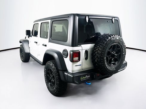 Used 2023 Jeep Wrangler Unlimited w/ Cold Weather Group AWD/4WD image 5