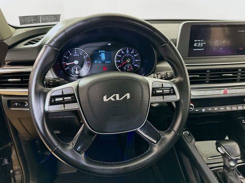 Used 2022 Kia Telluride S image 13