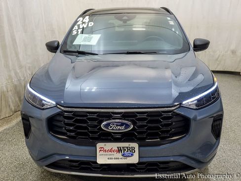 Used 2024 Ford Escape ST-Line w/ Tech Pack #1 image 6