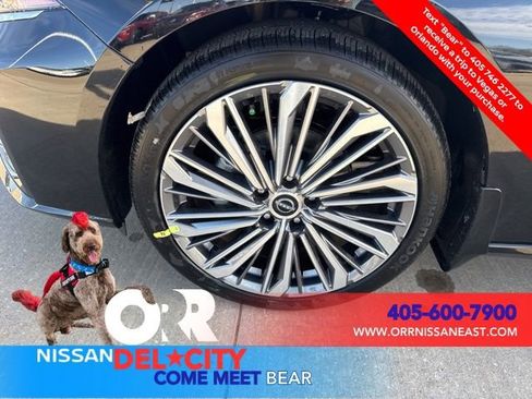 New 2025 Nissan Altima 2.5 SL image 9