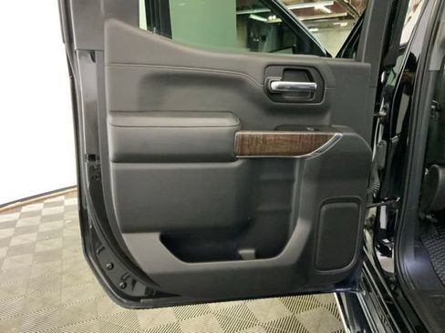 Used 2022 GMC Sierra 1500 Denali AWD/4WD image 35