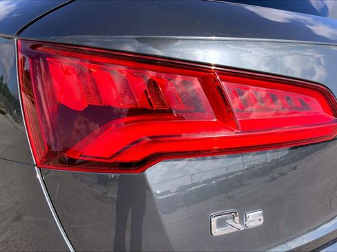 Used 2018 Audi Q5 2.0T Premium Plus w/ Premium Plus Package AWD/4WD image 28