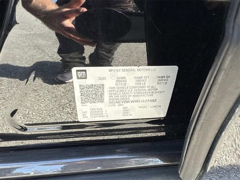 Used 2024 Buick Enclave Premium image 33