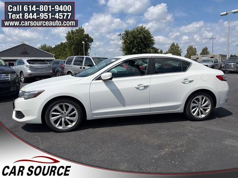 Used 2018 Acura ILX FWD image 9