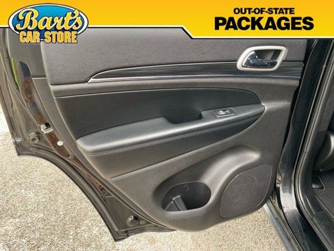Used 2021 Jeep Grand Cherokee Limited AWD/4WD image 18