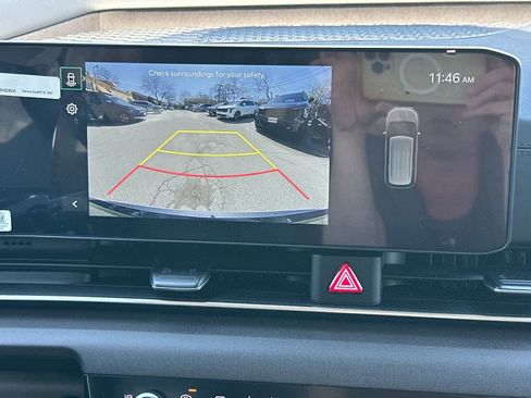 New 2026 Kia Carnival EX FWD image 34