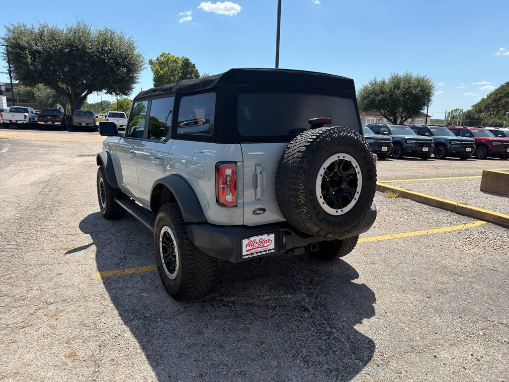 Used 2022 Ford Bronco Outer Banks w/ Sasquatch Package AWD/4WD image 7