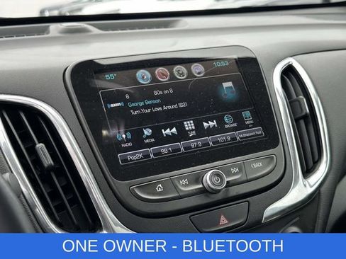 Used 2018 Chevrolet Equinox LT w/ Sun & Infotainment Package image 3