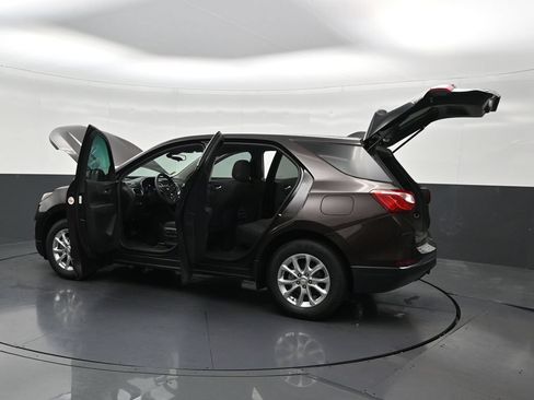 Used 2020 Chevrolet Equinox LT FWD image 34