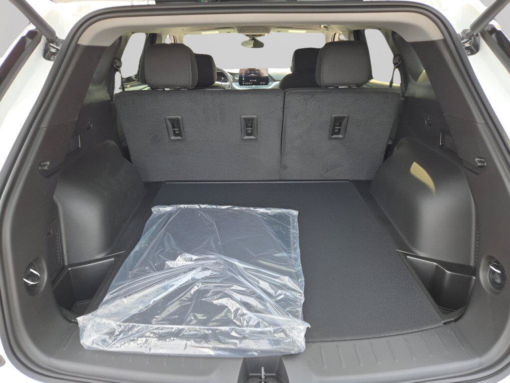 New 2026 Chevrolet Blazer LT w/ Convenience Package AWD/4WD image 20