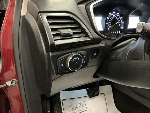 Used 2019 Ford Fusion Titanium AWD/4WD image 11