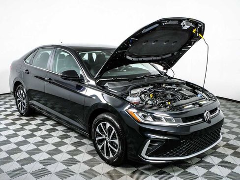 Certified 2026 Volkswagen Jetta S FWD image 32