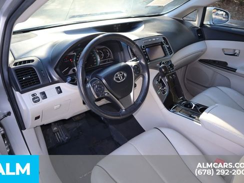 Used 2013 Toyota Venza LE image 10