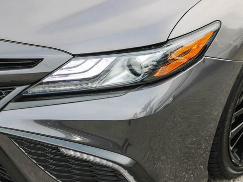 Used 2024 Toyota Camry XSE image 5