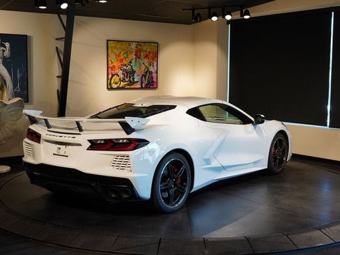 Used 2023 Chevrolet Corvette Stingray Premium Cpe w/ Z51 Performance Package RWD image 11