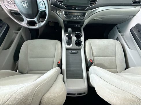 Certified 2020 Honda Pilot EX image 16