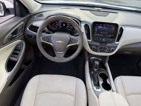 Certified 2023 Chevrolet Malibu LT w/ Driver Confidence Package image 13