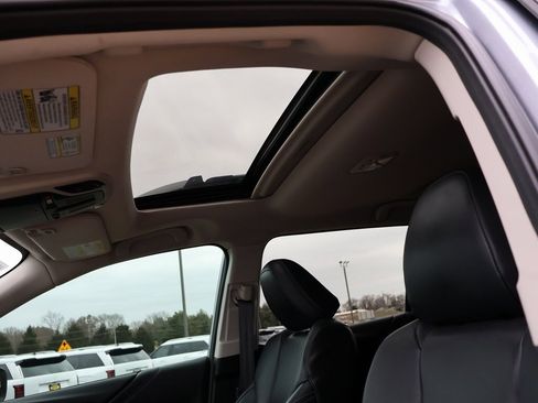 Used 2023 Subaru Outback Touring XT image 27