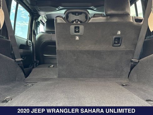 Used 2020 Jeep Wrangler Unlimited Sahara AWD/4WD image 16