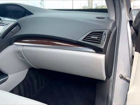 Used 2019 Acura MDX FWD image 18