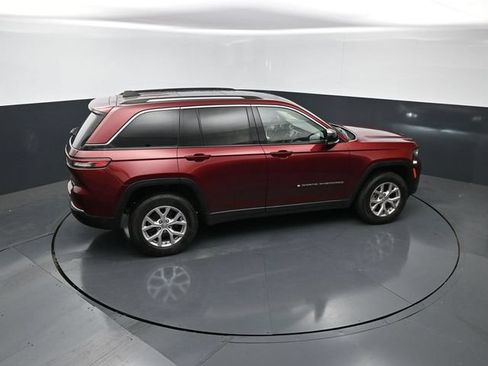 Used 2022 Jeep Grand Cherokee Limited AWD/4WD image 21