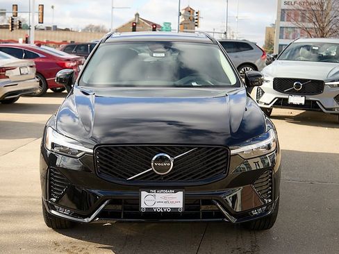 New 2026 Volvo XC60 B5 Core image 5