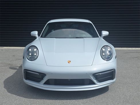 Used 2024 Porsche 911 Carrera S image 10