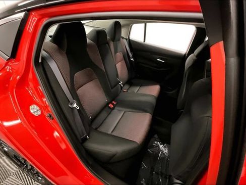 New 2026 Nissan Sentra SR w/ Floor Mat Package FWD image 34