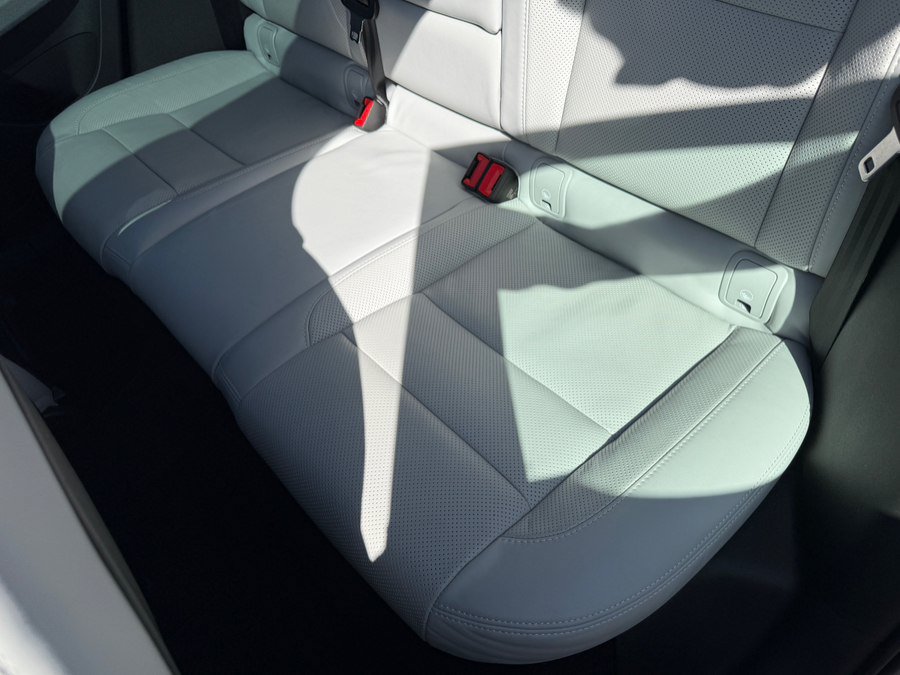 Used 2024 Polestar Polestar 2 RWD image 40