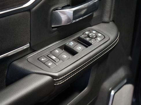 New 2026 RAM 2500 Laramie AWD/4WD image 23