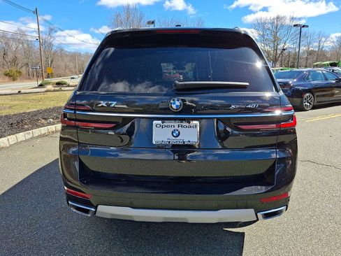 Used 2026 BMW X7 xDrive40i w/ Executive Package image 6