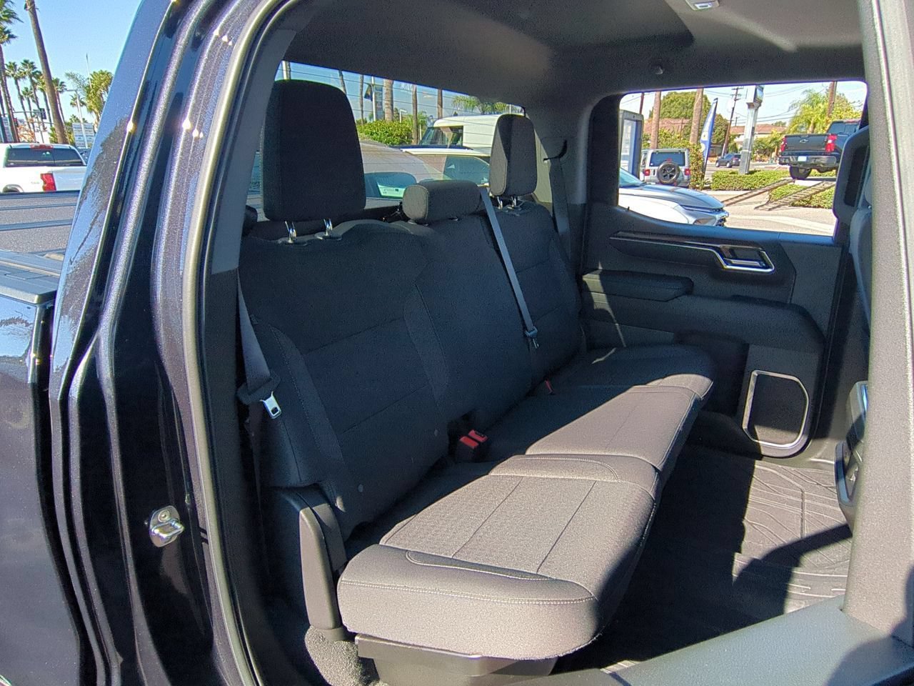 Used 2024 Chevrolet Silverado 1500 LT w/ Protection Package AWD/4WD image 26