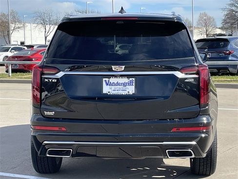 Used 2023 Cadillac XT6 Premium Luxury w/ Technology Package image 5