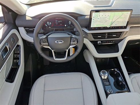 New 2026 Ford Explorer Platinum w/ LUX Leather Package image 7