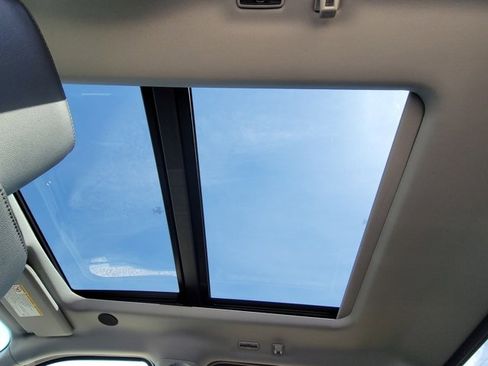 New 2025 Ford F350 Lariat w/ Lariat Ultimate Package image 10