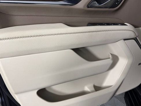 Used 2023 GMC Yukon Denali w/ LPO, Floor Liner Package image 25