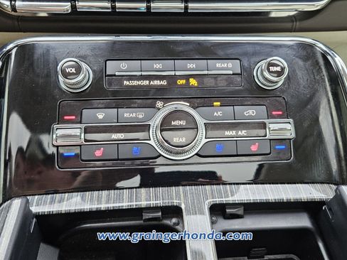 Used 2022 Lincoln Navigator Black Label image 17