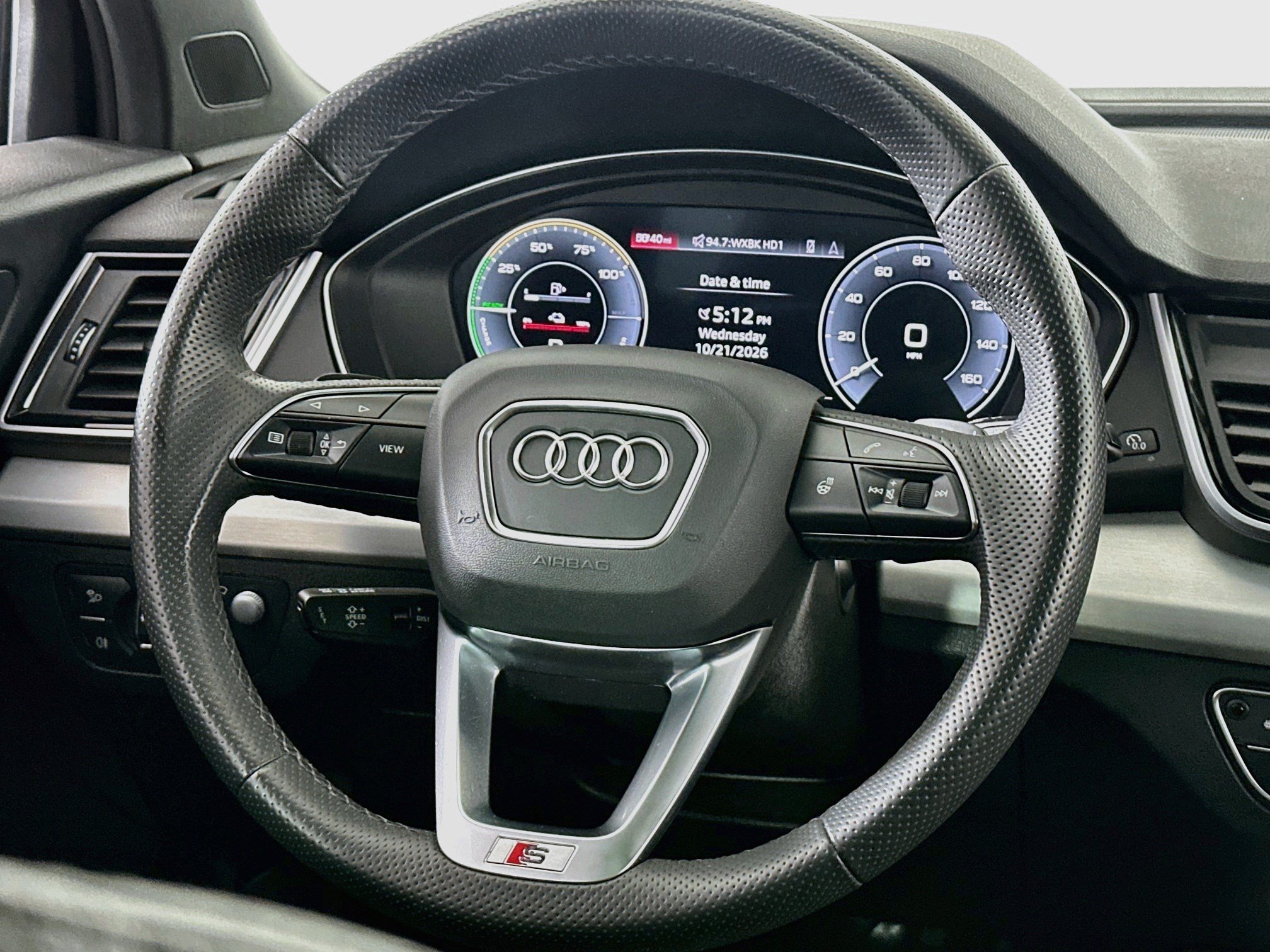 Used 2024 Audi Q5 e Prestige w/ Prestige Package AWD/4WD image 8