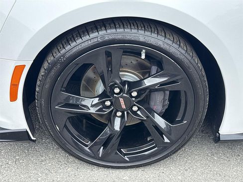 Used 2019 Chevrolet Camaro SS RWD image 31