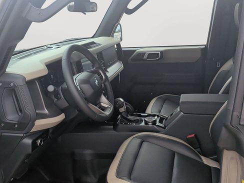 New 2026 Ford Bronco Big Bend w/ Black Diamond Package AWD/4WD image 11