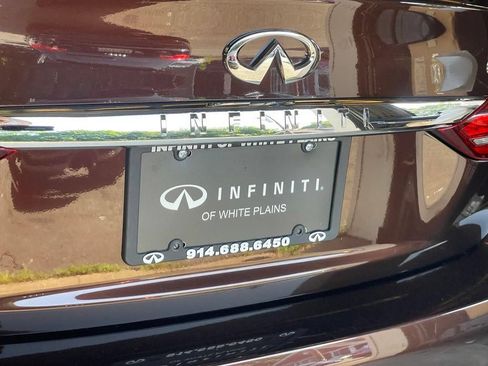 Used 2018 INFINITI Q50 Luxe w/ Essential Package (3.0T Luxe) AWD/4WD image 25