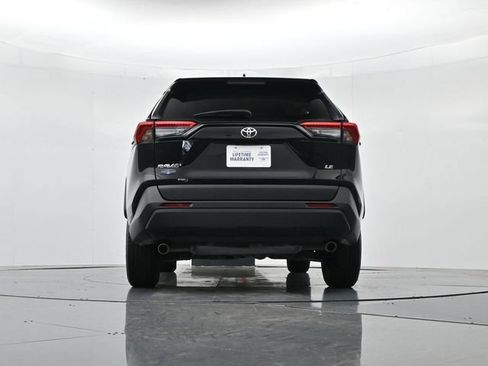 Used 2025 Toyota RAV4 LE FWD image 39