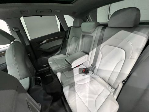 Used 2013 Audi Q5 3.0T Prestige AWD/4WD image 30
