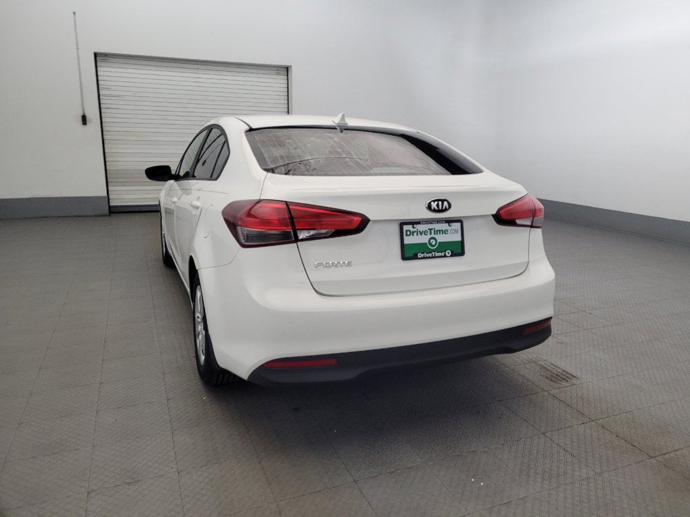 Used 2018 Kia Forte LX FWD image 6