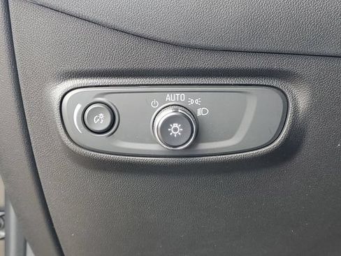 Used 2023 Chevrolet Equinox LT AWD/4WD image 17