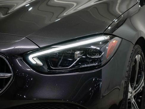 Used 2023 Mercedes-Benz C 300 Sedan image 7